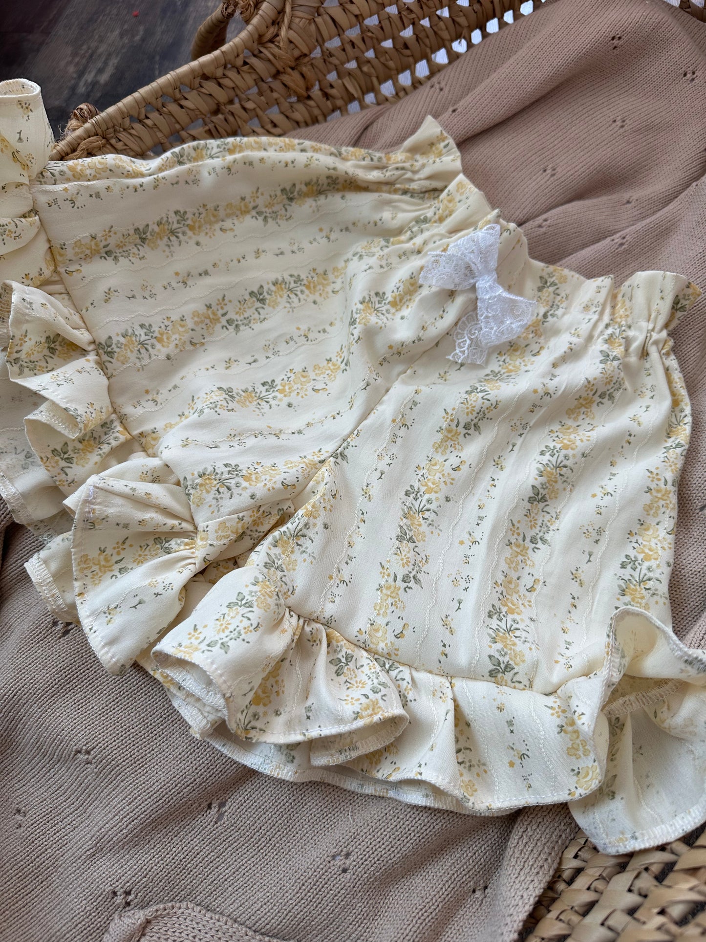 Short froufrou